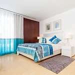 Pine Cliffs Village אלבופיירה