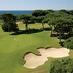 Pine Cliffs Village אלבופיירה