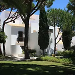 Pine Cliffs Village אלבופיירה