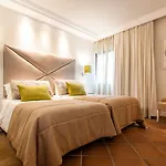 Pine Cliffs Village 5* אלבופיירה
