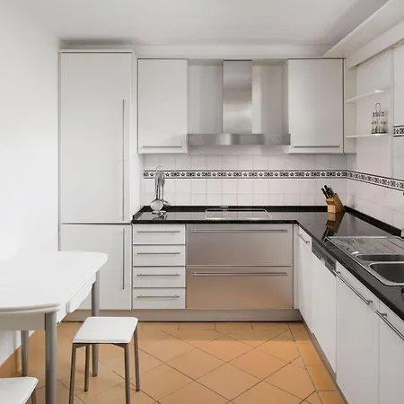 Pine Cliffs Village 5* Албуфейра