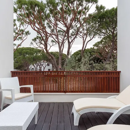 Pine Cliffs Village Албуфейра