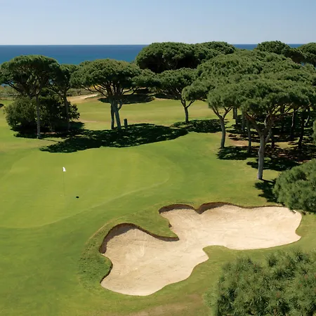 Pine Cliffs Village Албуфейра