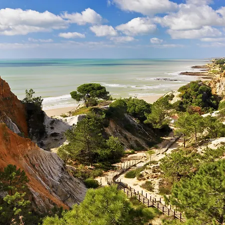 Pine Cliffs Village Албуфейра