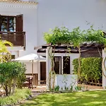 Otel Pine Cliffs Village