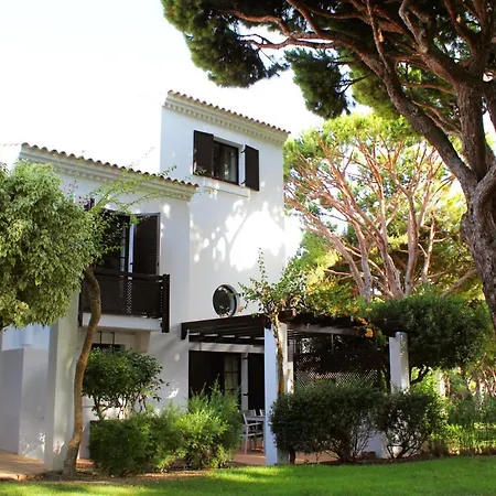 Pine Cliffs Village 5* Albufeira