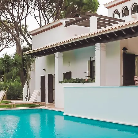 Pine Cliffs Village Hotel 5*