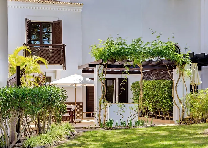 Szálloda Pine Cliffs Village