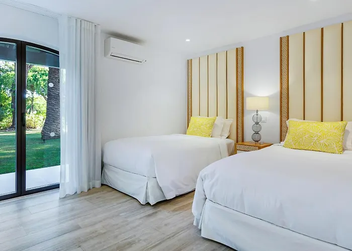 Pine Cliffs Village 5*