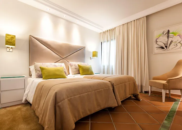 Pine Cliffs Village 5* Albufeira